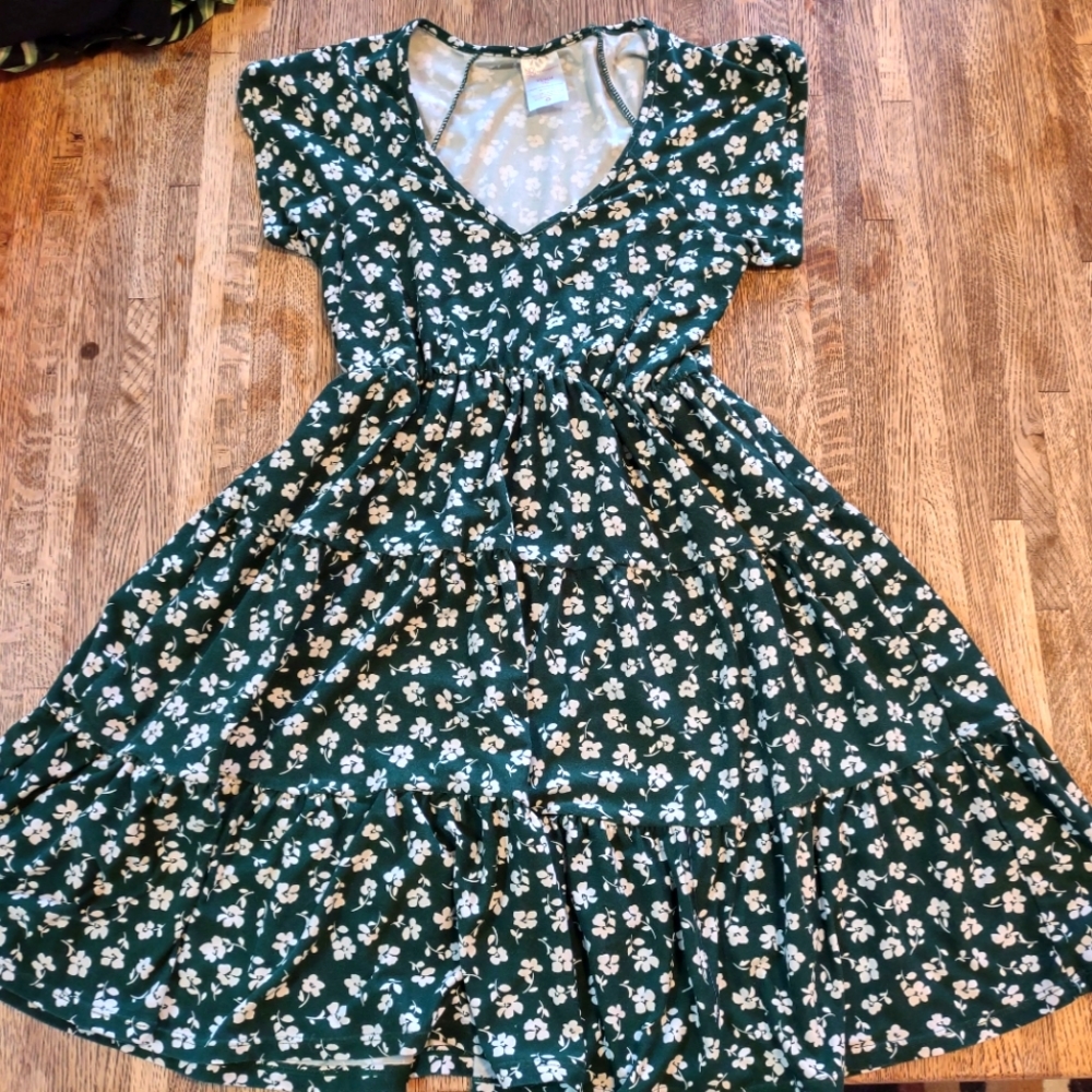 No Boundaries, Green w. Flower Pattern, Dress, XS
